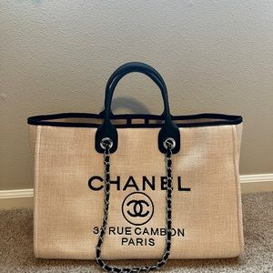 Chanel shopping bag new